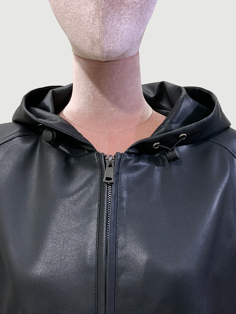 Mauroicardi 여성용 시원한 짧은 방수 블랙 PU 가죽 재킷, 후드, 긴팔 지퍼, 럭셔리 디자이너 의류, 용수철, 2024