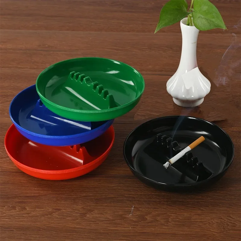 Personalized Creative Ashtray Plastic Fire Prevention and Anti Drop Non Fragile Circular Ashtray Home and Office Decoration