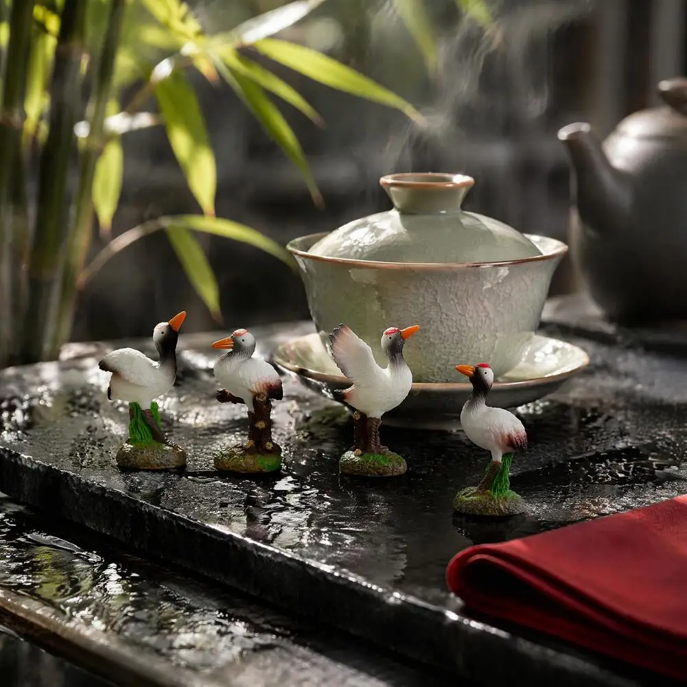 Micro Landscape Ornaments Resin Red-crowned Bird Figurines with Rock Base Realistic Mini Landscape Ornaments for Tea Table Fish