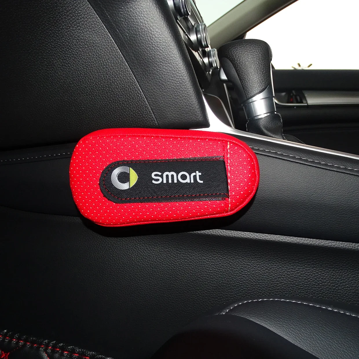 Formore: Il Miglior Accessorio per Personalizzare il Tuo Auto con Stile e Comodità