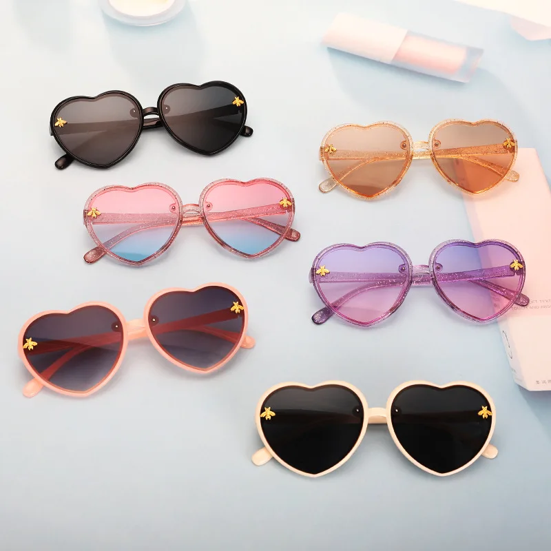 

1Pcs Fashion Trend Street Sunglasses Fashion Heart-Shape Kids Sunglasses Children Sun Glasses Boys Outdoor Shades Female Gift