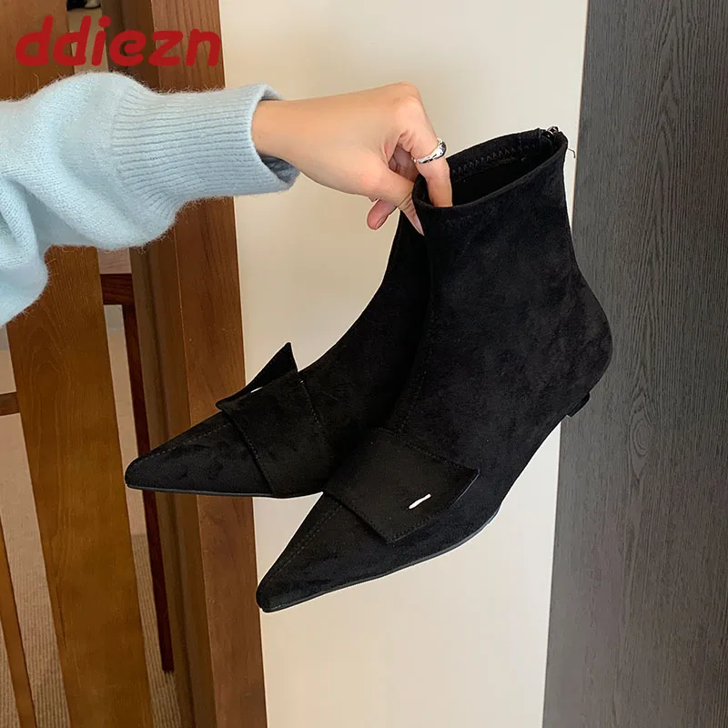 

Новые модные женские короткие ботинки с острым носком, женская обувь на низком каблуке, зимнее платье, женские эластичные ботильоны на молнии, обувь