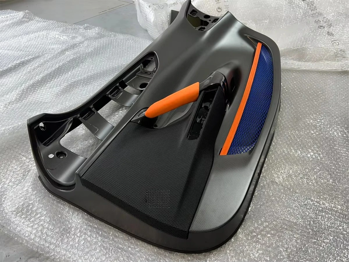 Premium Quality OEM Style Dry Carbon Fiber Body Interior Door Panels for  SF90
