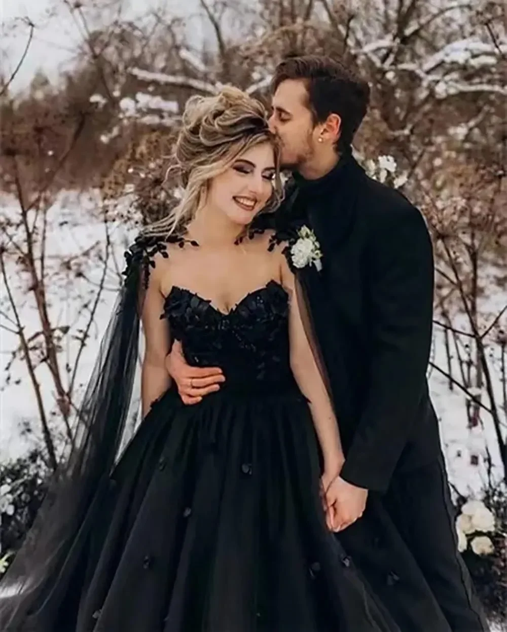 ブライダルドレス ブラック ウェディングドレス フォーマル Aライン チュール アップリケ ビーズ ジッパー レースアップ カスタム 新品 プラスサイズ ノースリーブ