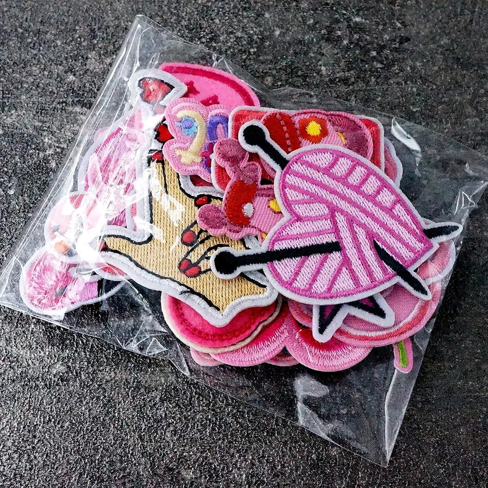 20Pcs/Lot Pink Swet Flamingo Iron on Patches Cloth Embroidered Applique Sewing Clothes Apparel Accessories Patch
