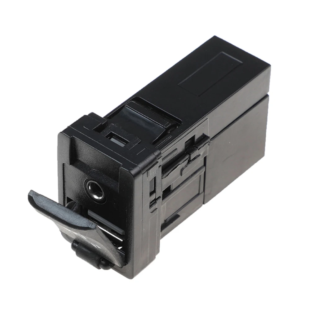 USB Port Adapter Jack for Toyota Camry Corolla Tacoma Sienna Rav4 Highlander Gas & Hybrid Avalon   861900R010