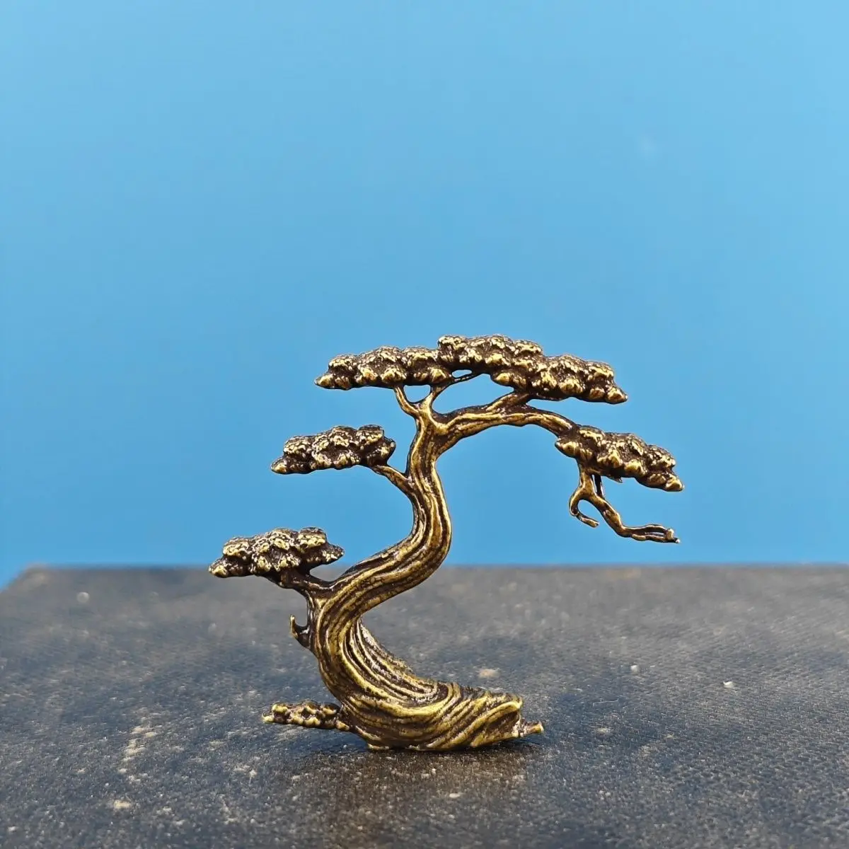 Boutique Creative Micro Brass Ornaments Pine Pavilions Stone Bonsai Rockery Sand Pan Dry Landscape Micro