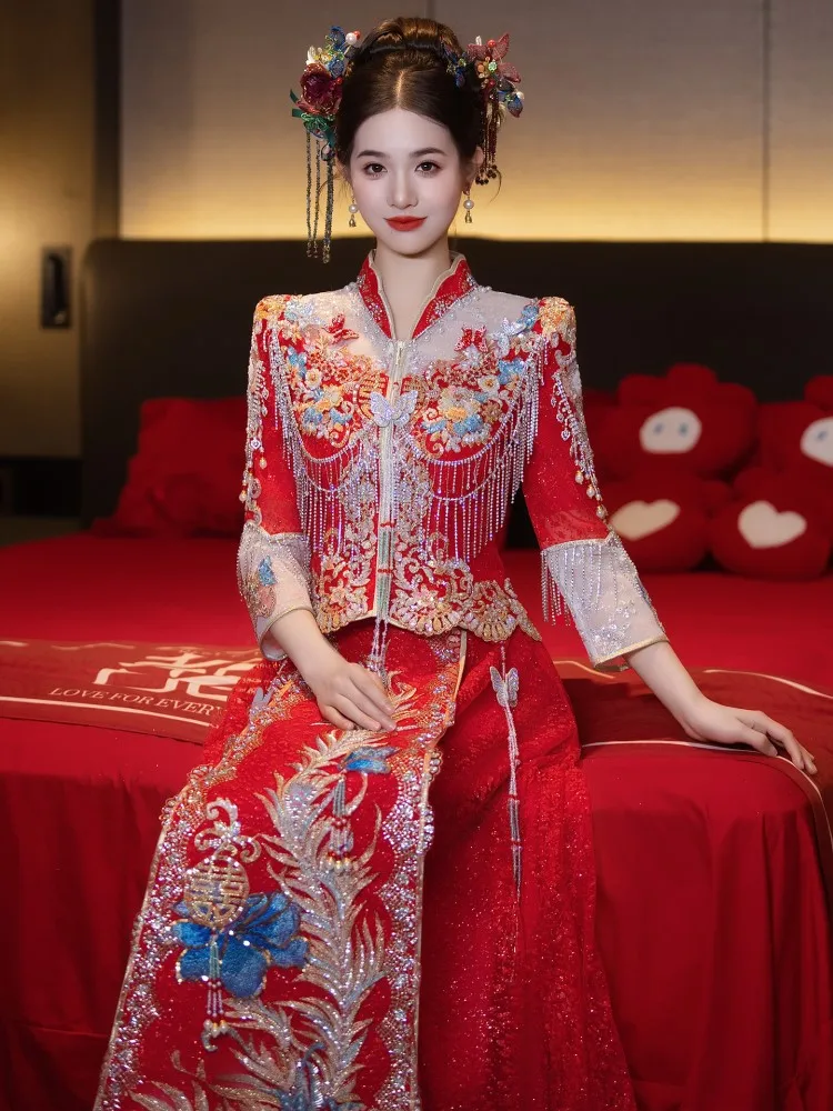 

New Chinese-style wedding dress bridal gown fitted and style