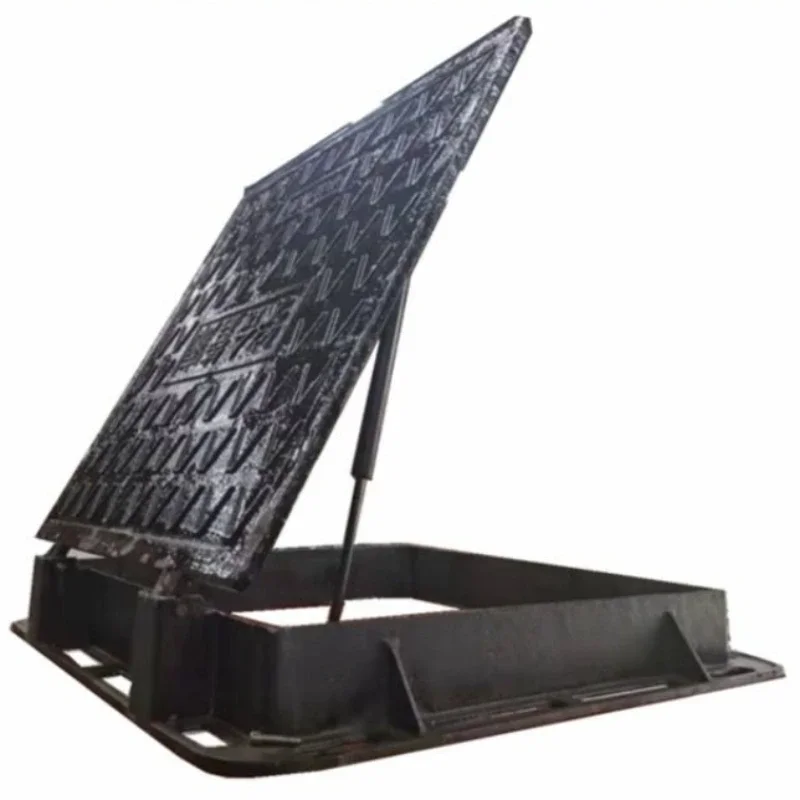 Integrated pipe gallery escape port hydraulic manhole cover, remote control intelligent hydraulic manhole cover