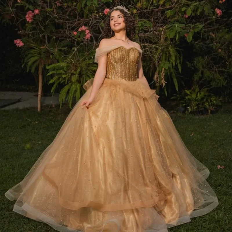 

Shiny Golden Quinceanera Dress Glitter pearl Decal off-shoulder layering Long tail Vestidos De 15 Quinceanera ﻿Customize