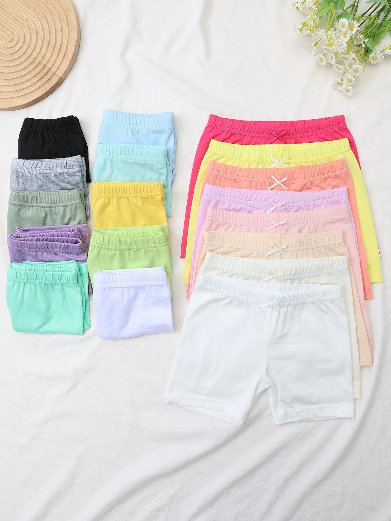 1 Piece of Girls' Candy-Colored Safety Pants with Small Bow, Soft and Comfortable Shorts Suitable for Girls' Daily Wear in Summer