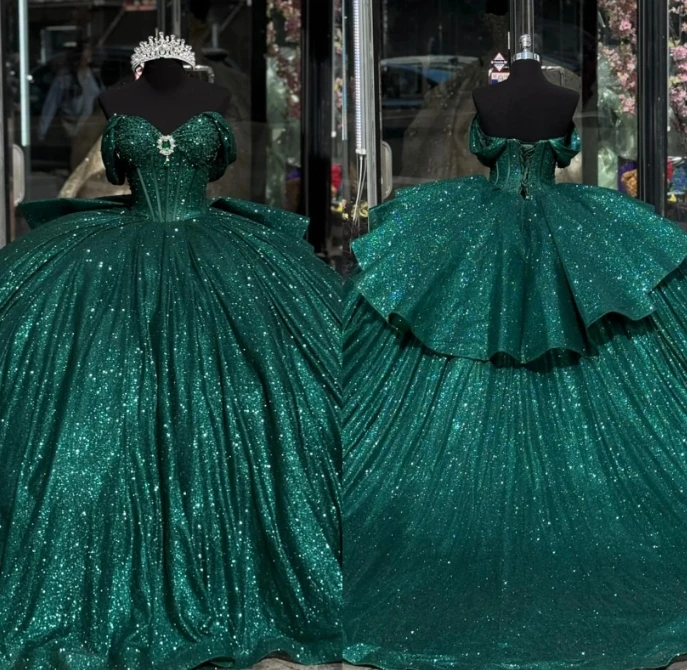 Gaun hijau tua elegan putri Quinceanera Meksiko gaun bersinar payet berlian bahu terbuka jubah de quinceanera pesta Prom Gow