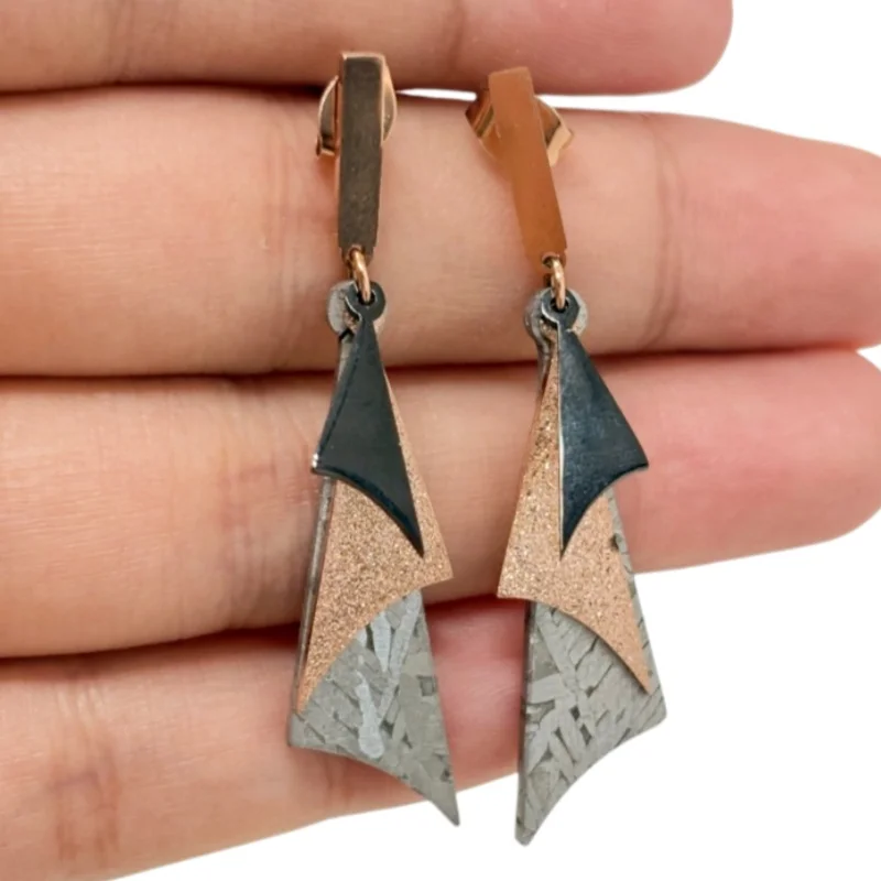 Muonionalusta Iron Meteorite Drop Earrings Geometric Multi‑Metal Splicing Widmanstätten Pattern Women Cosmic Jewelry