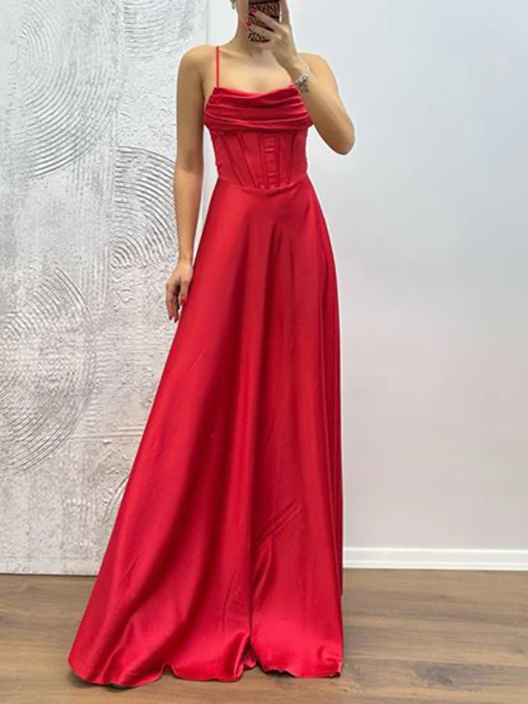 Abito da sera sexy a pieghe tinta unita a vita alta Abiti maxi da festa divisi da donna di lusso Nuovo abito halter scavato senza maniche in raso