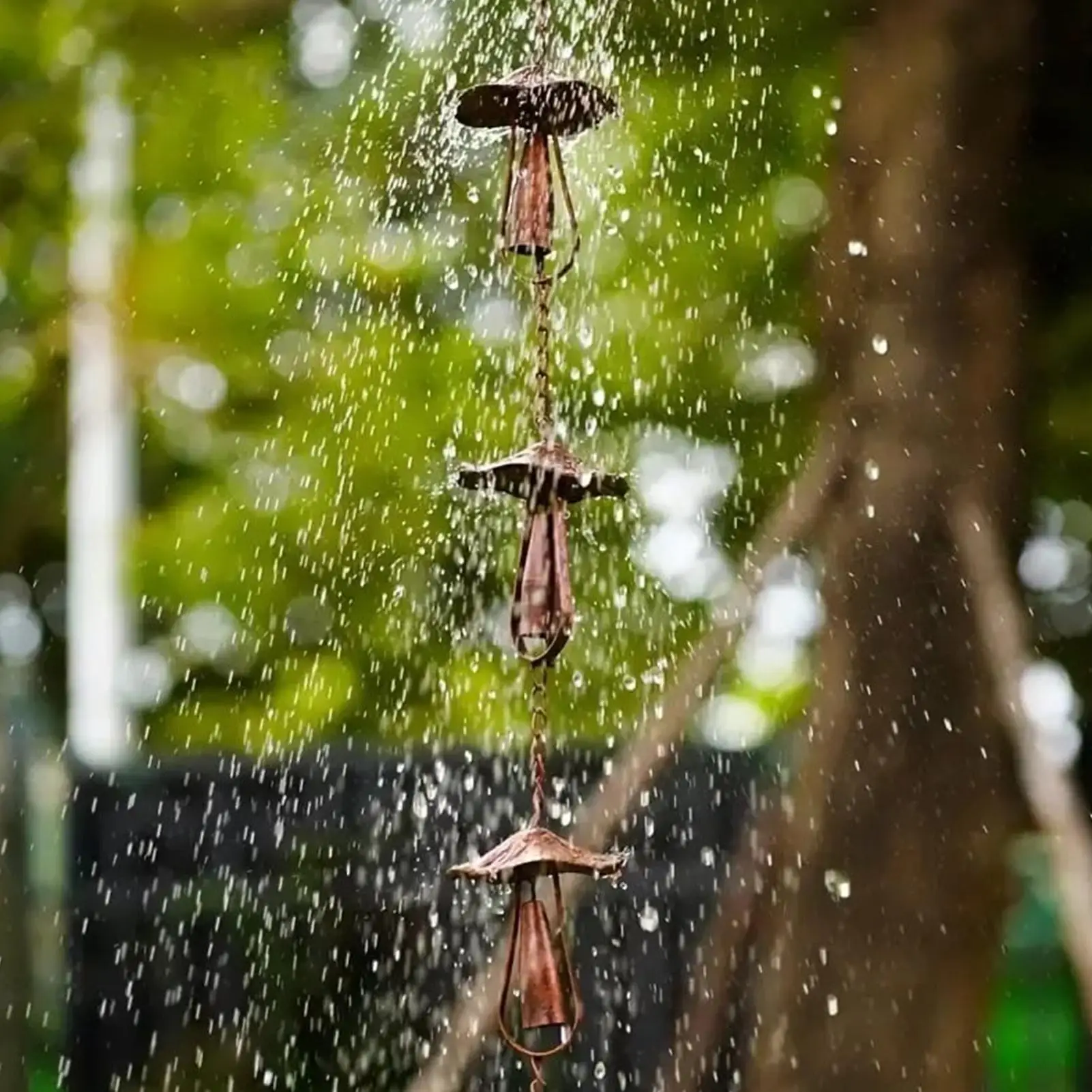 きのこ型の雨樋飾り、メタル製の素朴な交換用排水溝用レインチェーン、家の庭、ポーチ、ヤード、パティオの装飾に