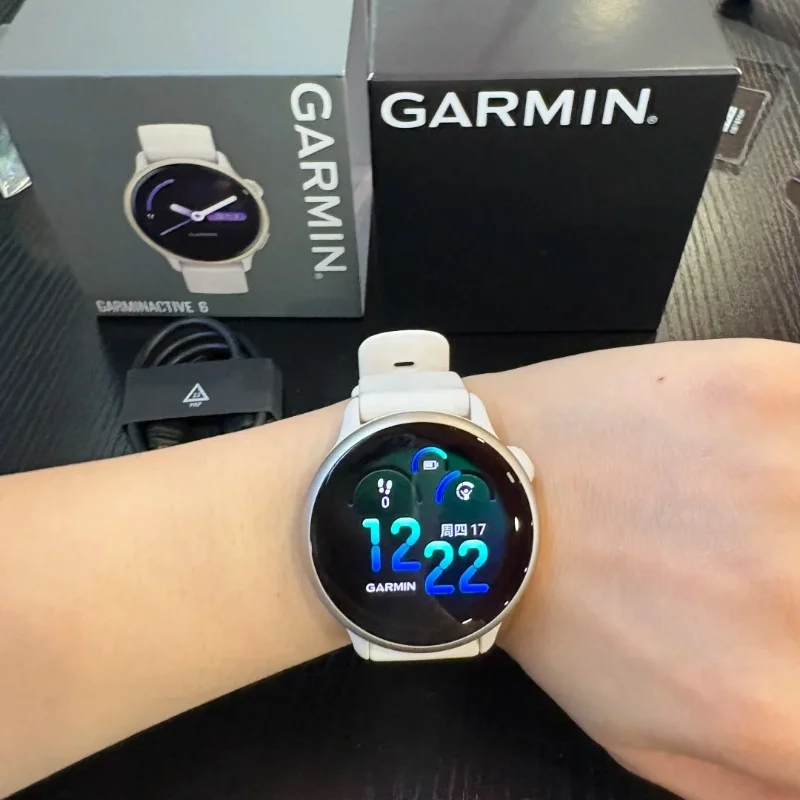 100% العلامة التجارية الجديدة Garmin Vivoactive 6 Smartwatch AMOLED Touchscreen 11 يومًا عمر البطارية مراقبة الصحة طوال اليوم تدريب النوم
