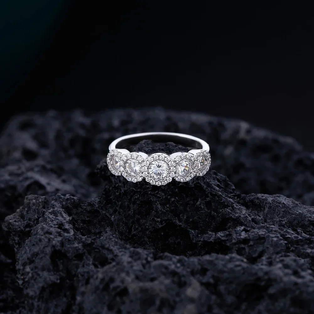

New pure silver S925 round full diamond ring, women's white zircon fashionable engagement ring, wedding jewelry