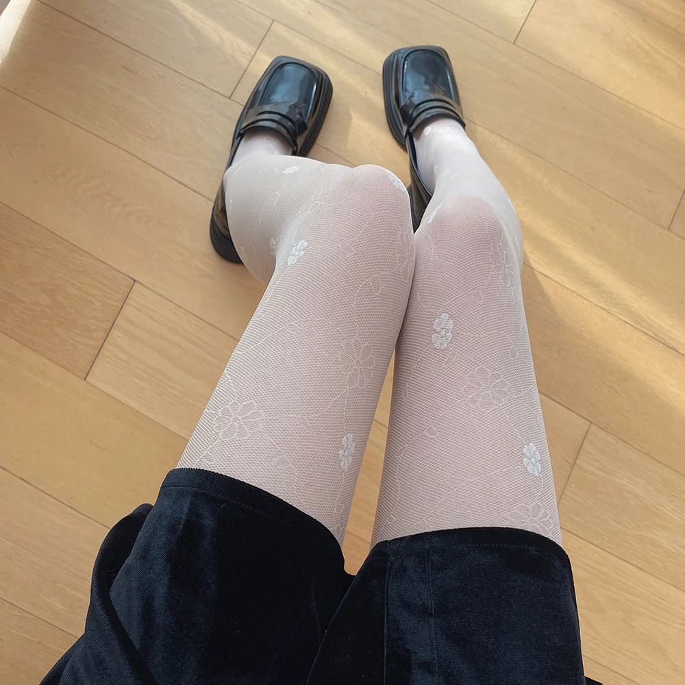 

White Vintage Floral Rattan Pattern Women's Pantyhose Lolita Style Playful Thin Geometric Lines Tights