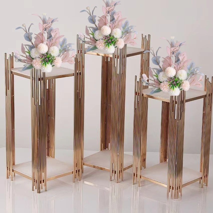 Golden flower stand road guide three-piece decorative props wedding iron candlestick ornament metal wedding road guide iron