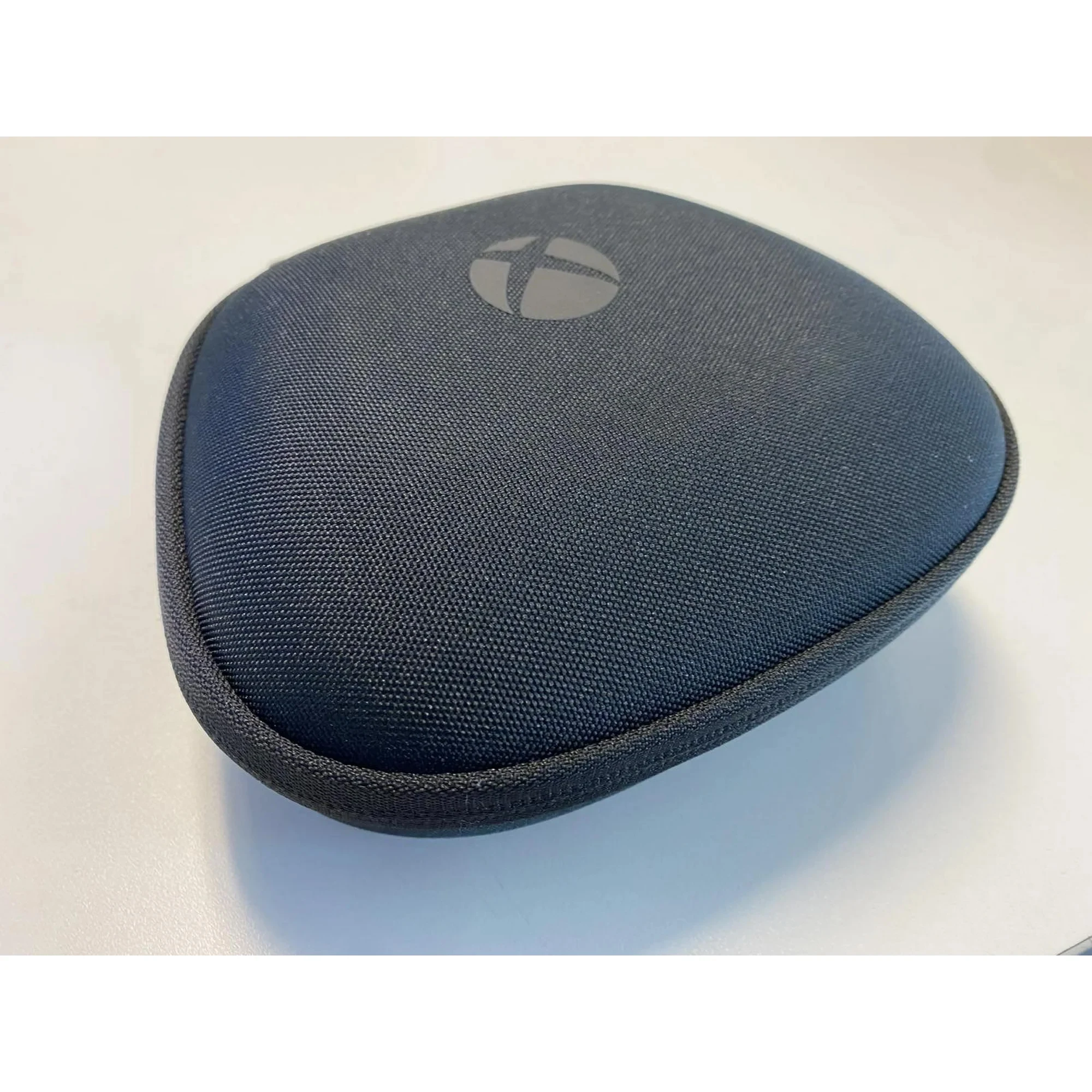 Tylko etui ochronne na kontroler Xbox Elite Series 2 - Twarda obudowa, czarne — zdjęcie produktu 6