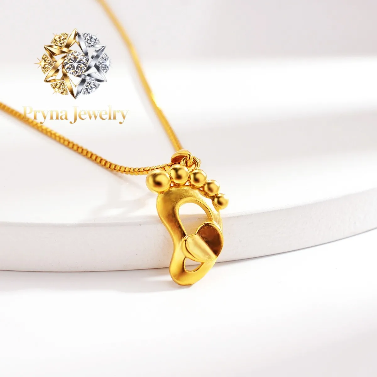 

Pryna Jewelry AU999 Gold Jewelry Womens Necklace Japanese and Korean Fashion Creative Foot Pendant 24K Pure Gold Short Clavicle