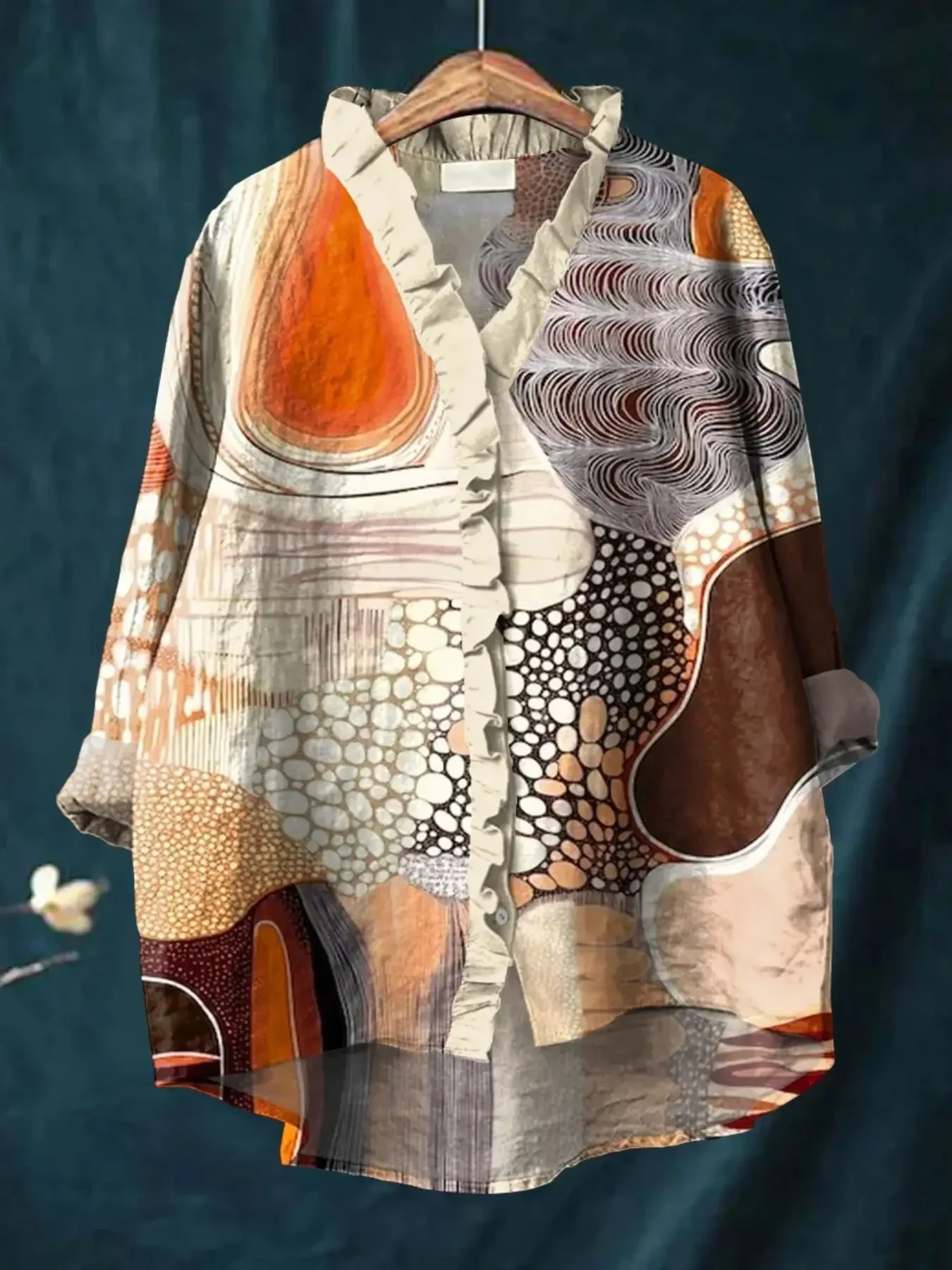 2026 new casual top, women's long sleeved lace shirt, retro floral exquisite pattern design, suitable for daily outings.