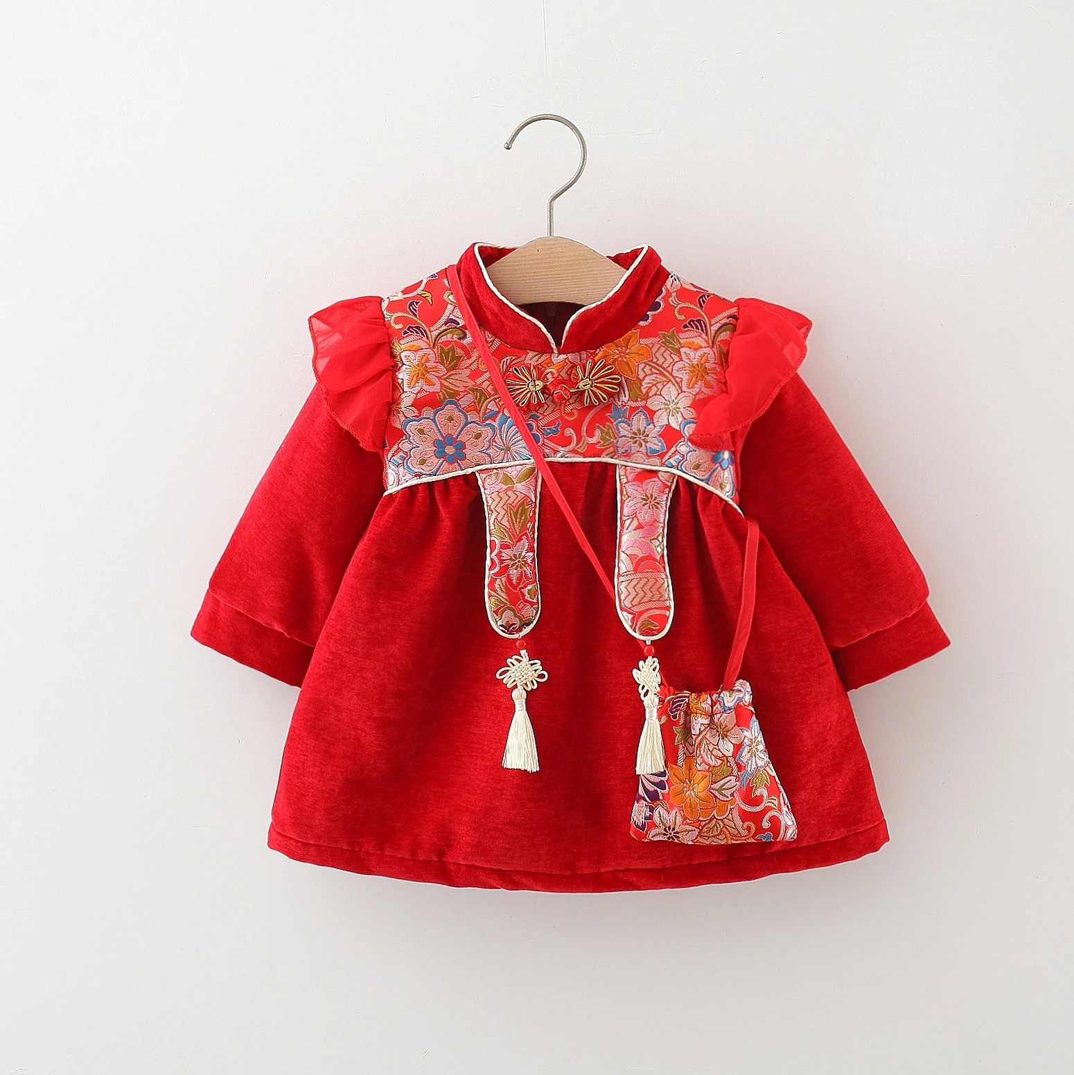 

Новогодний костюм для маленьких девочек, красное платье в китайском стиле, плюшевое теплое платье с длинными рукавами и цветочной вышивкой, отправлена сумка