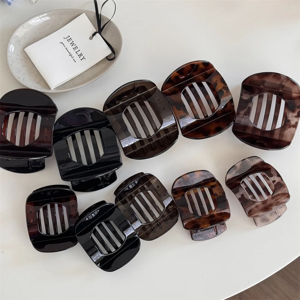 Vintage Elegant Hair Claw Clips Arc Shape Geometric Hairgrip Hairpin New Headwear Women Hair Accessories image 3