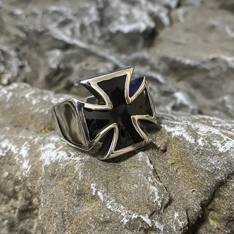 Black Cross Stainless Steel Rings Geometric Biker Rock Classic Punk Mens Ring Fashion Band Jewelry Metal Unique Hot Wholesale