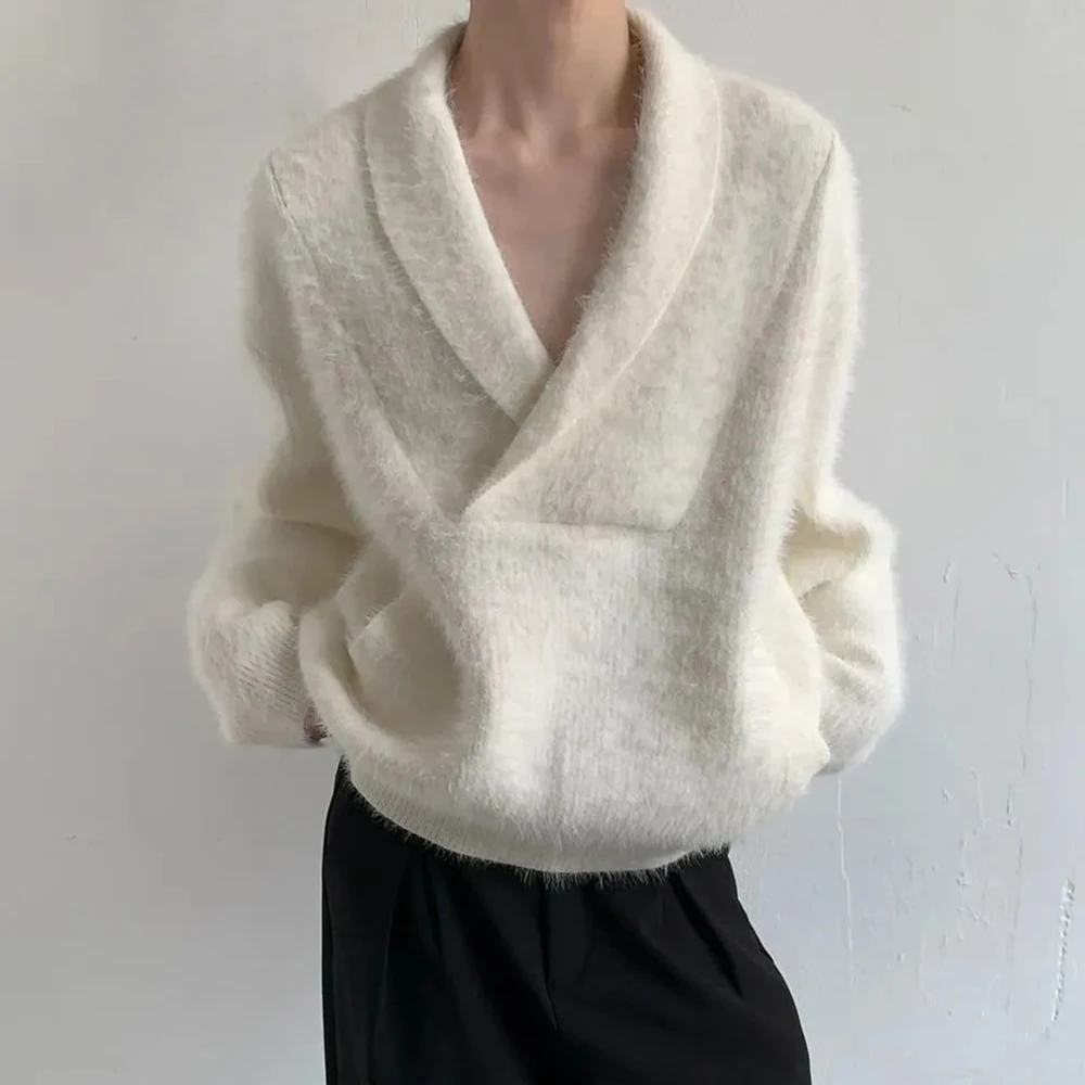 

2025 Winter Men's Solid Color V-Neck Long Sleeve Sweater American Retro Fashion Trendy High Street Loose Casual Niche Men's Top