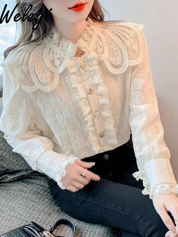 

Super Cute Long Sleeved Bottoming Shirt 2024 Autumn New Retro Heavy Industry Embroidered Lace Doll Collar Women Koszule I Bluzki