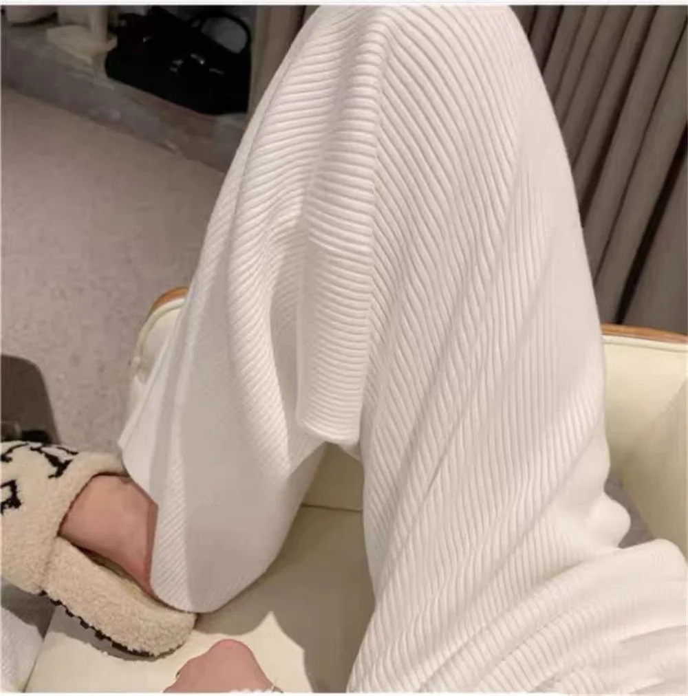 Pantaloni lavorati a maglia a righe Donna a vita alta Casul Y2k Harajuku Pantaloni dritti in maglia beige morbido Inverno coreano Y2k Abbigliamento a gamba larga