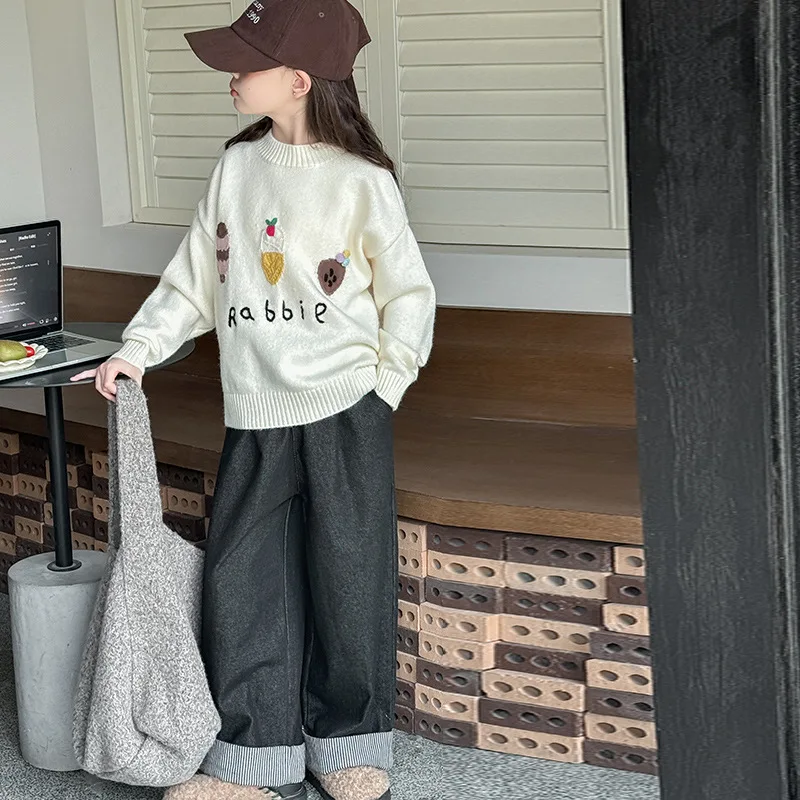 

Children Girl Thick Sweater Autumn Kids Girl Letter Cartoon Embroidery Top Teenager Girls Round Neck Long Sleeve Knitted T-shirt