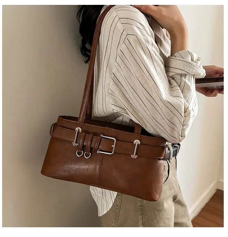 

2026 New Korean Niche Retro Armpit Bag Women's High-end Sense Versatile Commuter Shoulder Locomotive Bag