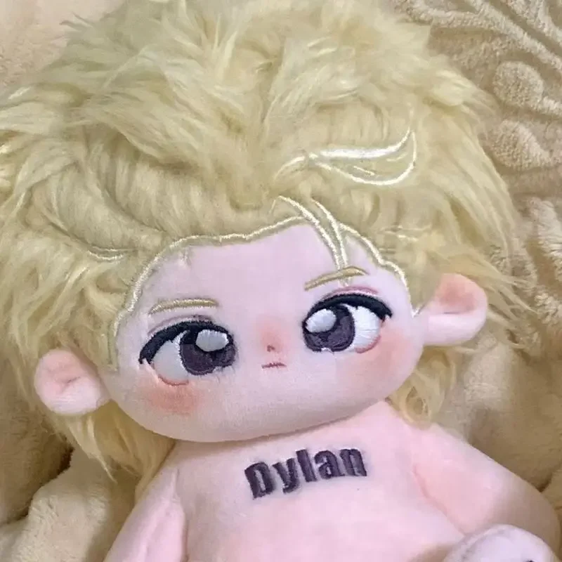 20cm Stuffed Idol Doll Wang Hedi Dylan Dress-up Cotton Doll Plush Collectible Gift Toy for Kids Star Periphery Adults Xmas