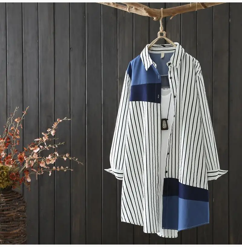 Korean Version Of Thin Stitching Women's Long-sleeved Shirt Skirt Fashion Coat Spring And Autumn New Striped Joker Casual Shirt.