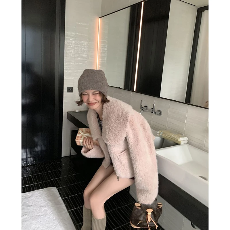 Pink Faux Fur Coat Women Fashion Elegant Cropped Fluffy Jacket Winter Korean Turn Down Collar Long Sleeve Furry Outerwears New