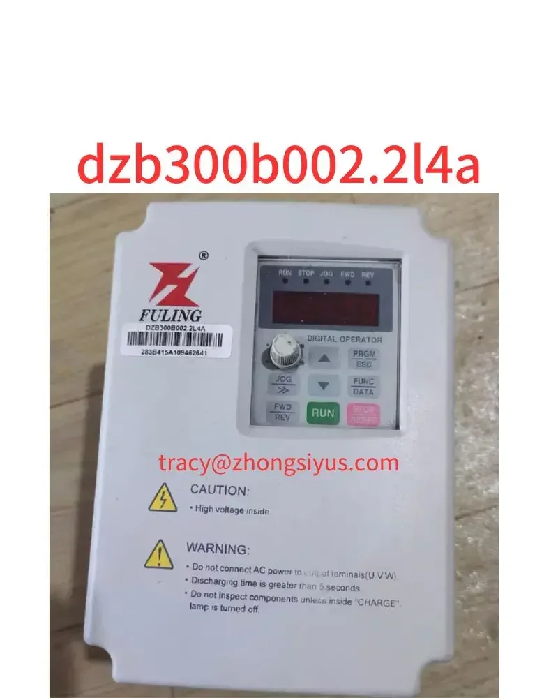 

Used frequency converter dzb300b002.2L4A 2.2kw 380V