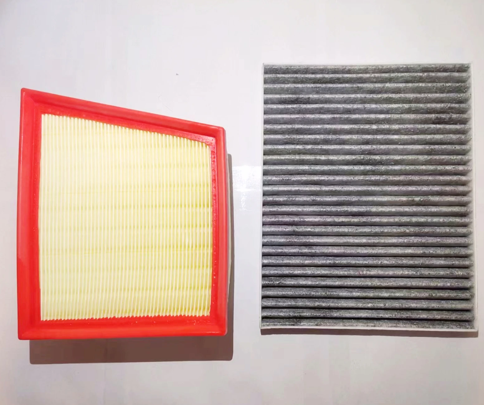 Car Air Filter Set for Ford Ecosport / New Fiesta Model Air Filter + Cabin Air Filter Auto Parts Auto Aftermarket Parts