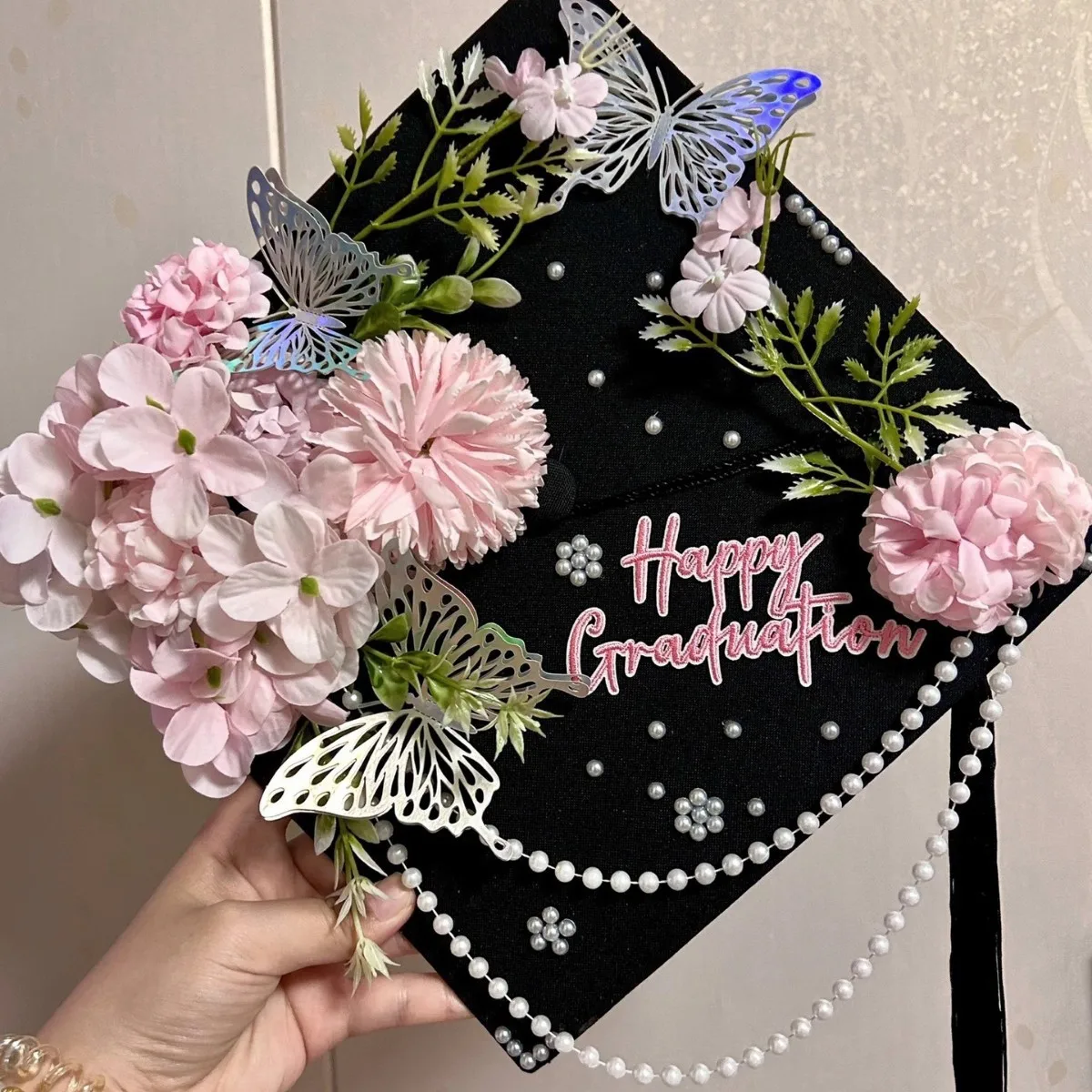 decoracao-artesanal-para-capelo-de-mestrado-kit-diy-de-borlas-florais-para-capelo-de-formatura-adereco-fotografico
