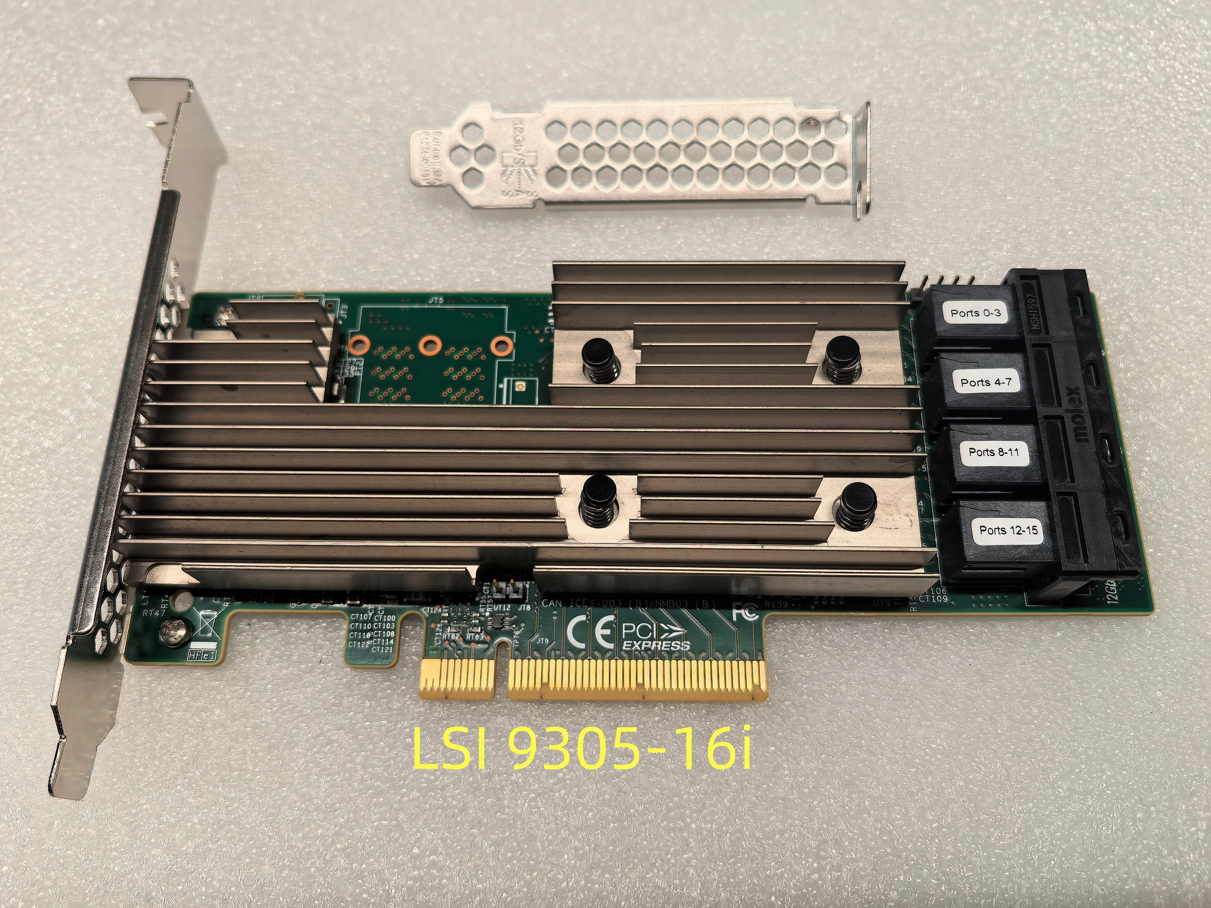 9305-16i PCI-Express 3.0 x8 SAS Host Bus Adapter+4PCS 8643-4SATA