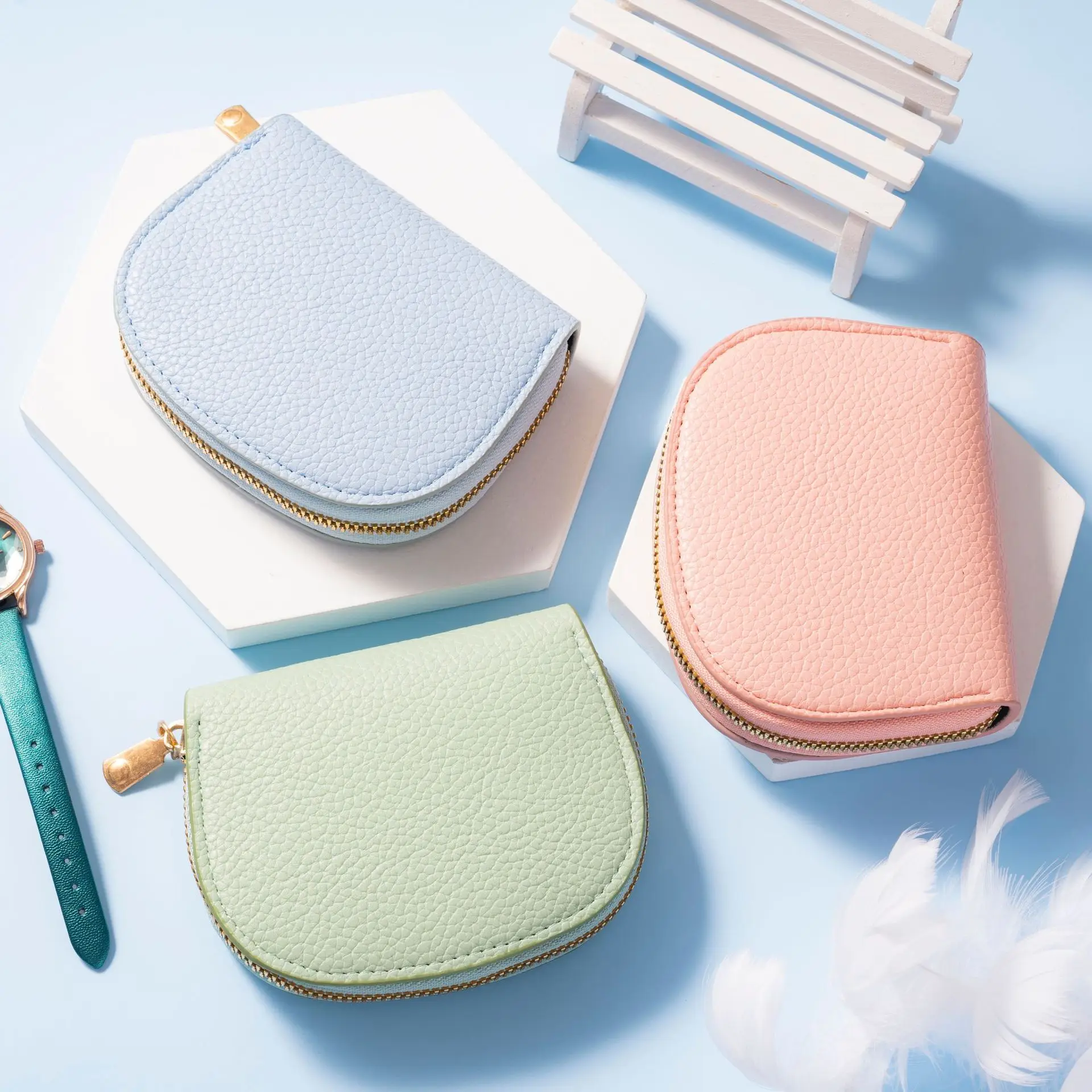 Fashion small fresh shell semicircle card bag female multi-card large capacity card sleeve credit card storage bag