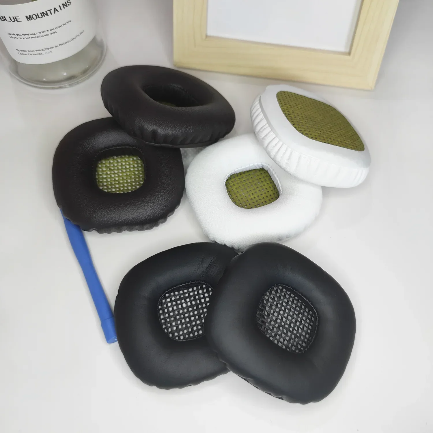 وسادات أذن بديلة لسماعات مارشال الرئيسية 1 ، سماعتان ، وسادات أذن ، وغطاء وسائد ، وسماعات رأس 2 ، وسائد إسفنجية ، وأجزاء إصلاح ، و 2 *