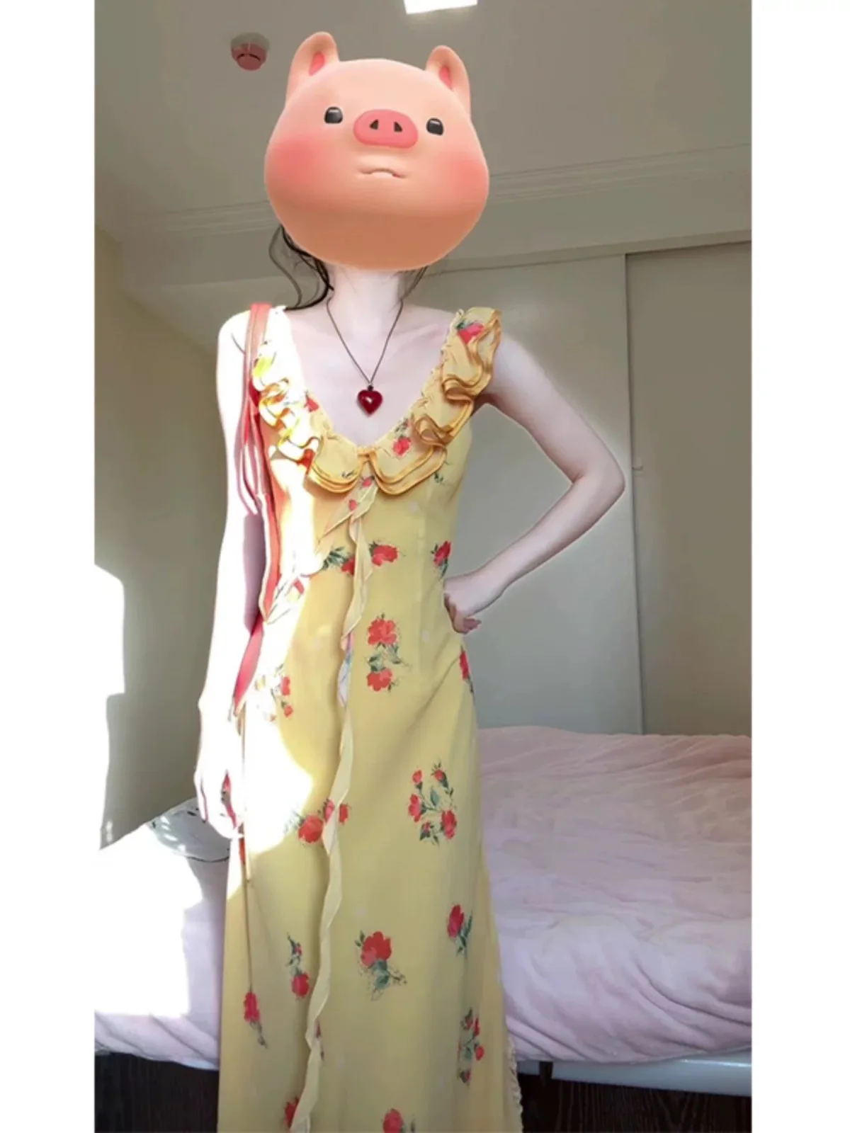 

Korean Style V-neck Floral Dress for Women's Spring Summer Ruffled Edges Sleeveless Mermaid Dress Fashion Female Clothes