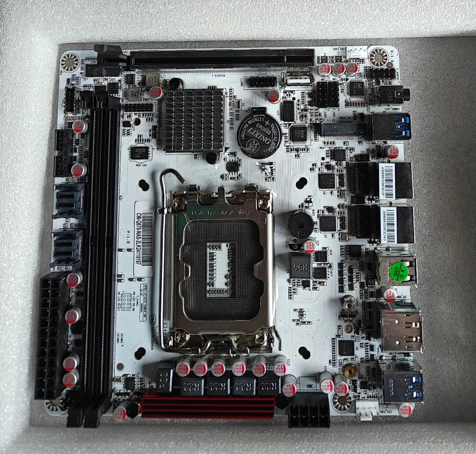 Topton 4-Bay NAS Motherboard AMD Ryzen 9 8945HX R7 7745HX 2*M.2 NVMe 4*SATA PCIe4.0X16 2.5G LAN WiFi6E Mini ITX Gaming Mainboard