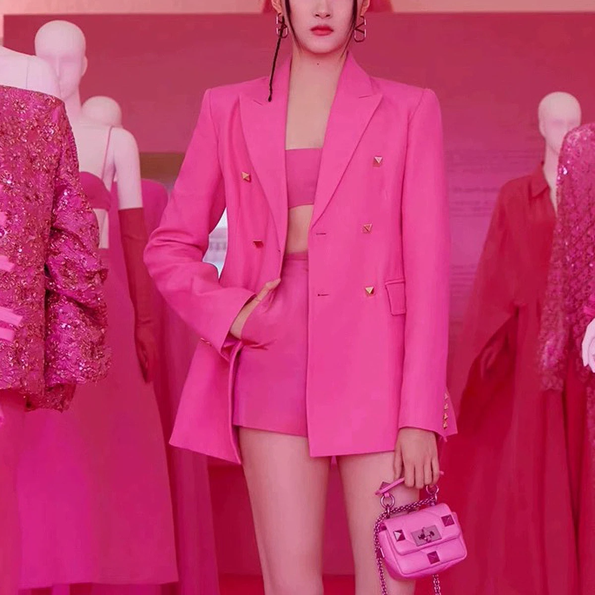 

Весенне-осенний новый высококачественный темпераментный модный профессиональный женский костюм с шортами на бретелях, комплект из 3 предметов