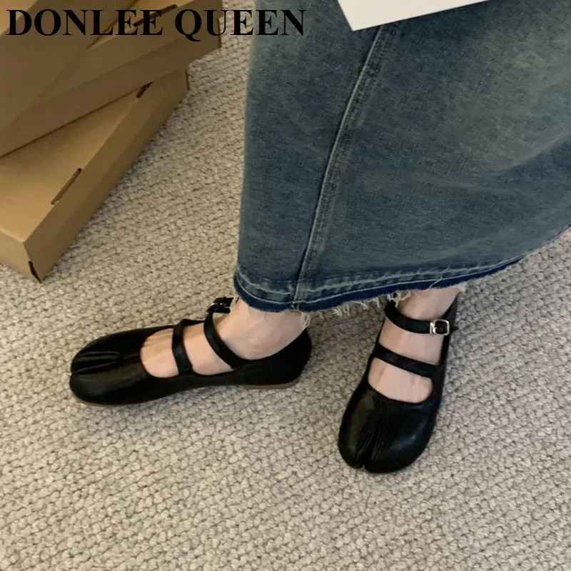 2023 Fashion Split Toe Flat Shoes Women Candy Color Shallow Mary Jane Shoes Square Toe Retro Ballerina Ankle Strap Sandals Mujer