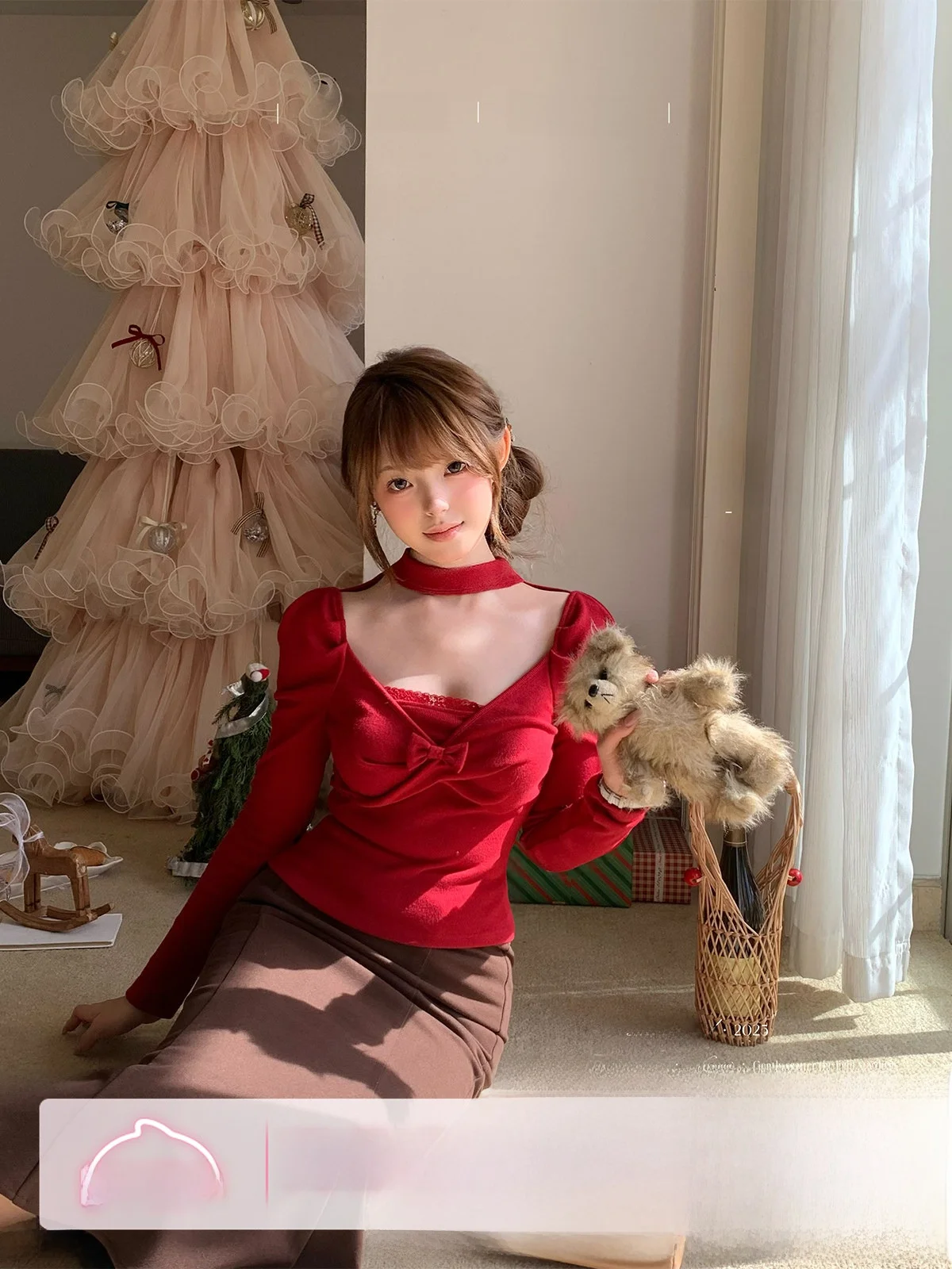 

Sweet Water Lily Girl's Comfortable Knitted Top Hollow out Ne Knot Soft Skin-friendly Waist Cinched Base irt