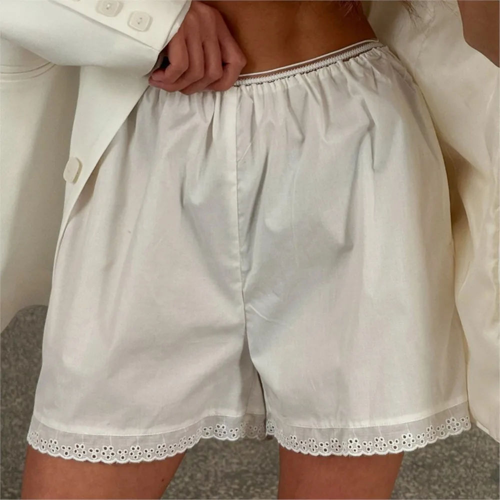 Abbigliamento Femminile Americano Pantaloncini Larghi in Pizzo Casual Tinta Unita Versatili Stile Semplice Elegante Comodi e alla Moda