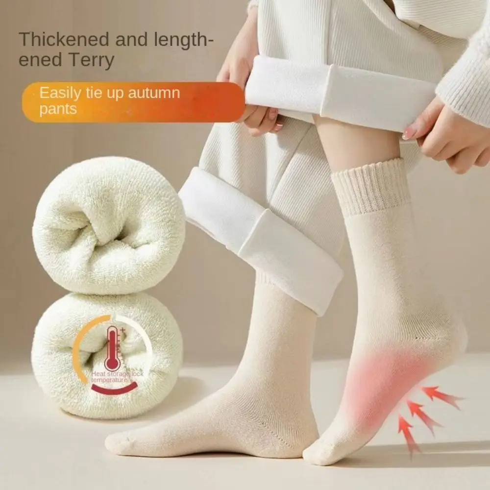 Chaussettes de couchage en cachemire à tube moyen en laine thermique, chaussettes de neige épaisses, chaussettes en polyester sans couture, plus chaudes pour l'hiver, neuves